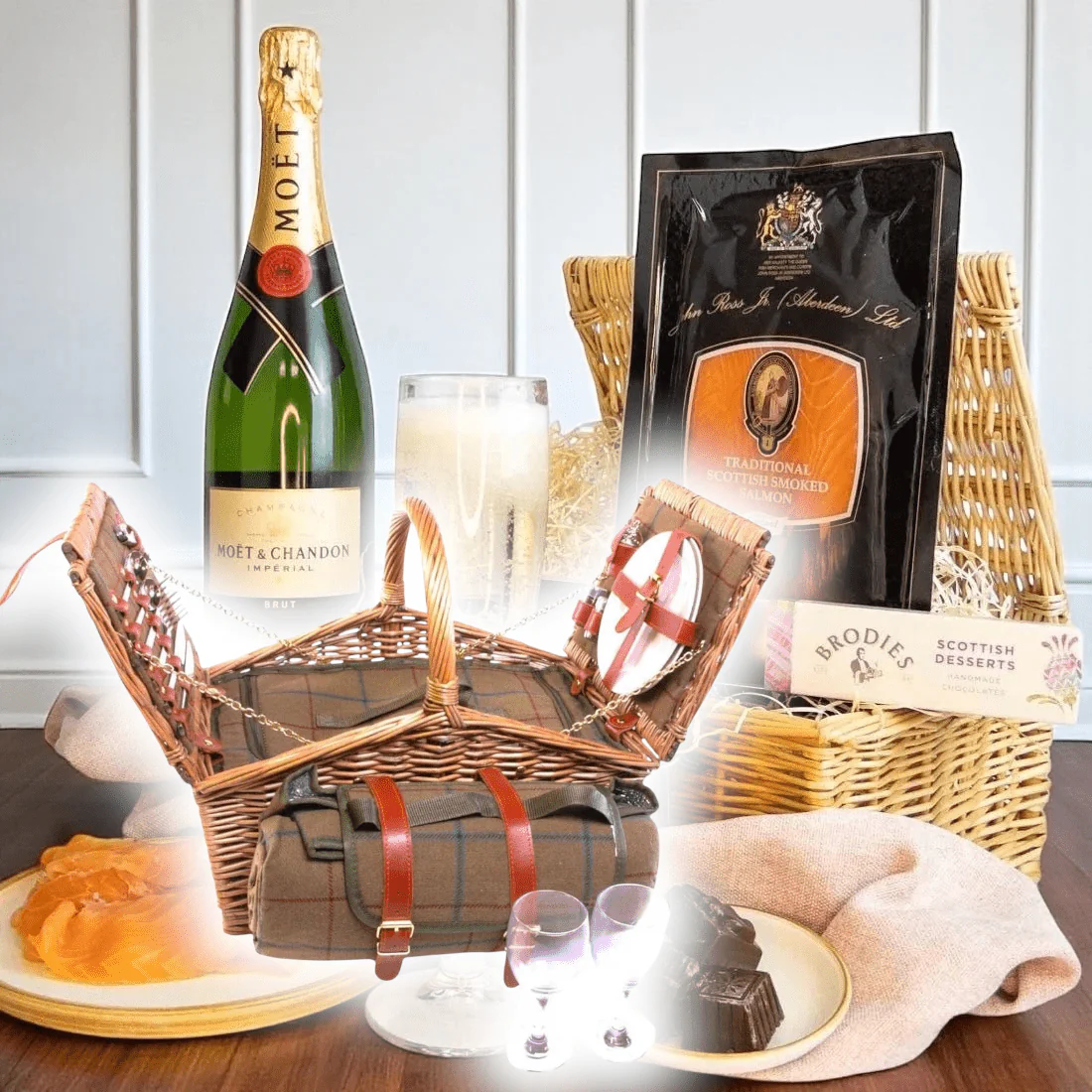 Champagne, Smoked Salmon & Chocolate Gift Hamper - Image 2