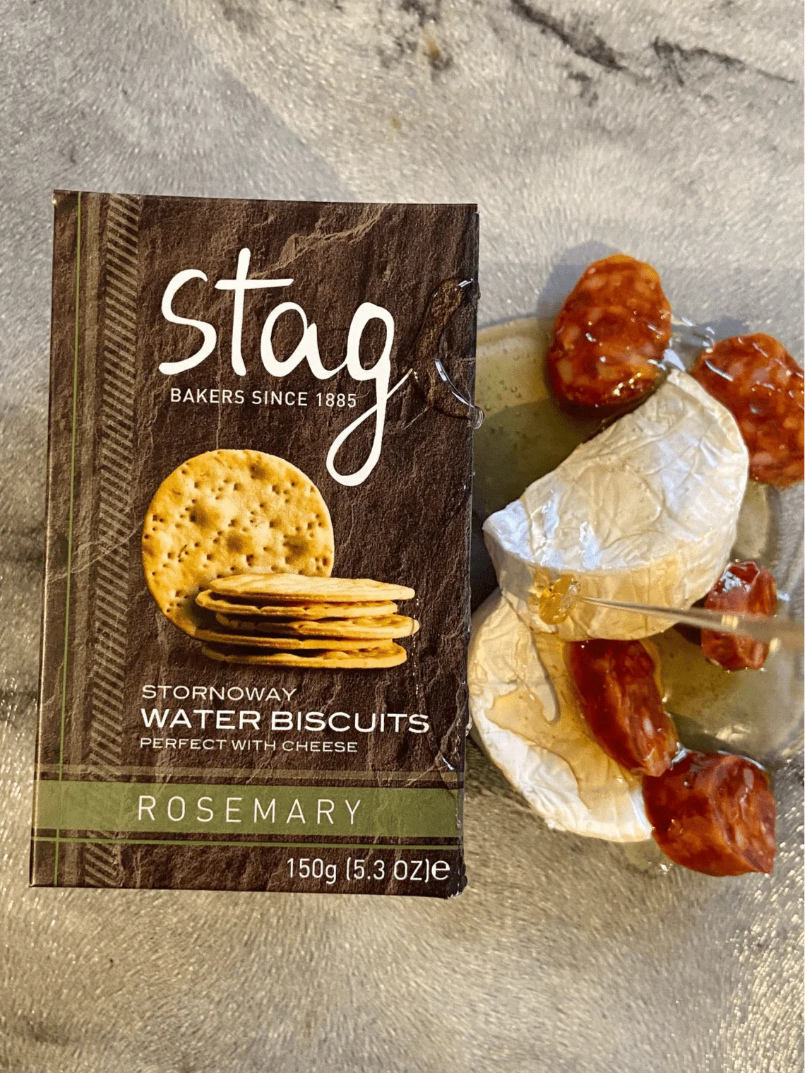 Rosemary Water Biscuits Stag - Image 3