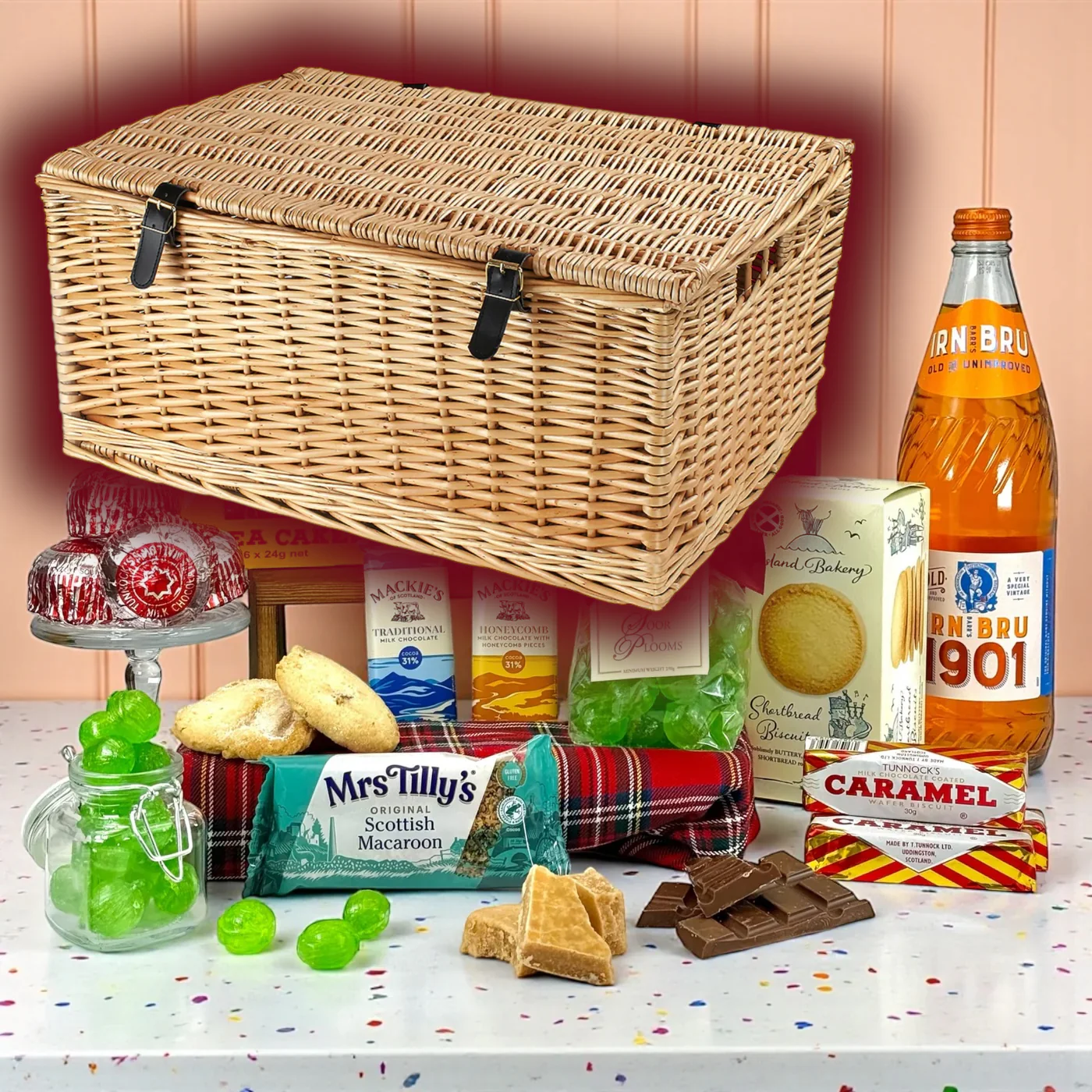 The Wee Yin – Scottish Sweet Treats Box - Image 4